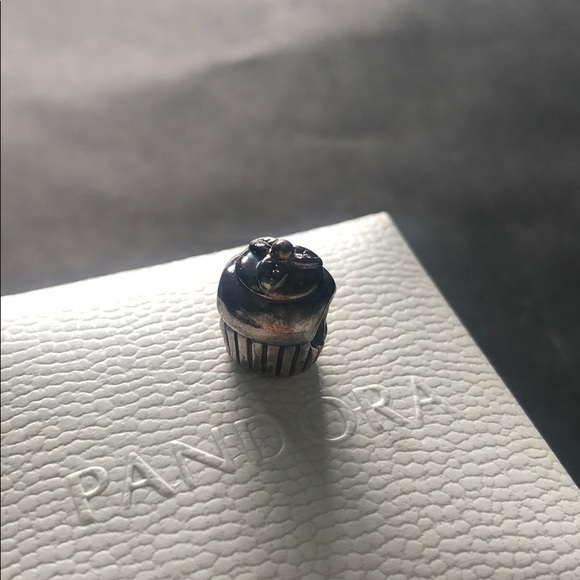 Pandora Cupcake Charm - Picture 3 of 4